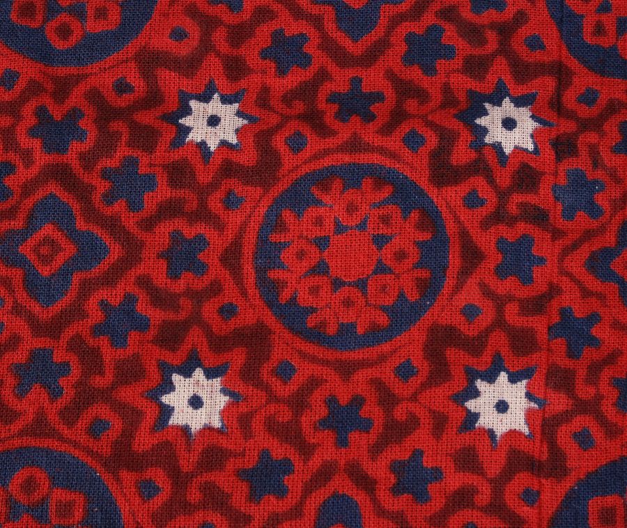 Exploring the Rich Tapestry of Pakistan's Traditional and Cultural Exports