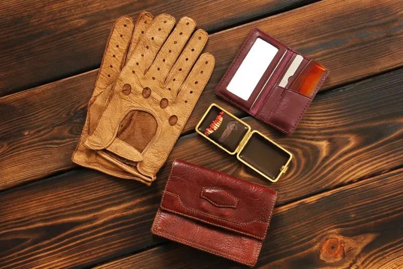 Premium Leather Goods in the US: Wallets, Bags, and Gloves Made to Last