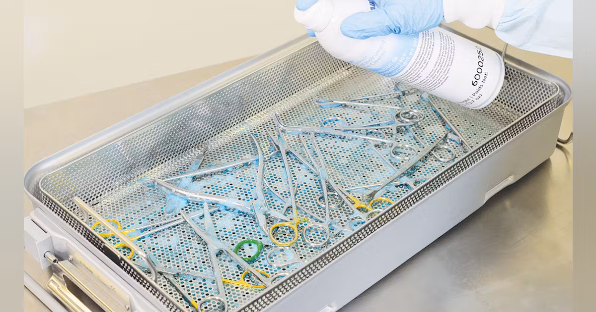 surgical instruments cleaning